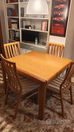 Tavolo allungabile con 4 sedie