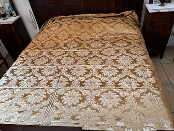 Telo damascato per coperta 