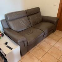 DIVANO in PELLE ALLUNGABILE