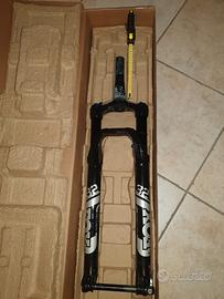 Forcella FOX 32 Float Rhythm Grip 3 3-Modes