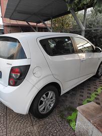 CHEVROLET Aveo 2ª serie - 2012