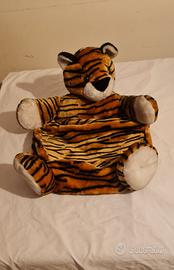 1peluche grande tigrotto con cerniera nella parte 