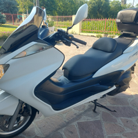 RIBASSO Yamaha scooter 400