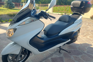 RIBASSO Yamaha scooter 400