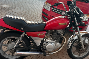 Yamaha sr special 250