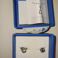 Orecchini punto luce azzurro placcati oro