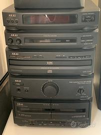 Stereo Akai AX-550