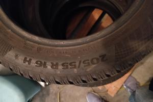 Gomme da neve 205/55 R16