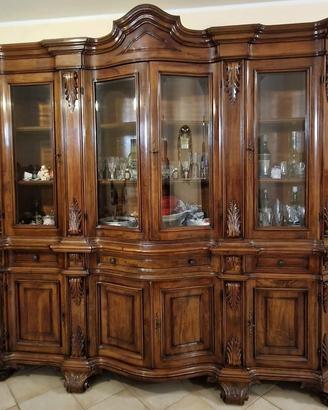Credenza