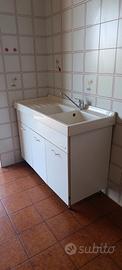 lavandino con mobile, bianco ceramica tre ante 