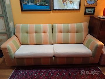 Divano in perfetto stato