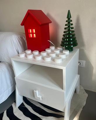 comodino lego fatto a mano ispirato ai LEGO