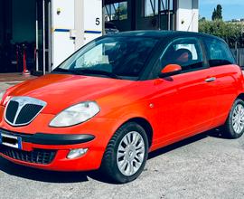 Lancia Y momo design 1.2 benzina/METANO-neopatenta