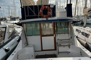 Riviera 35 fly blue water