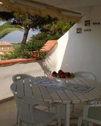 Appartamento fronte mare in Kartibubbo village