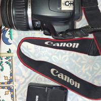 fotocamera Canon d1000 + nikon f 400x + abiettivi