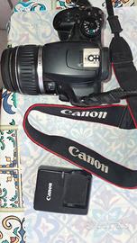 fotocamera Canon d1000 + nikon f 400x + abiettivi