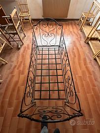 Lettino in ferro battuto