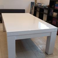 tavolo da biliardo moderno