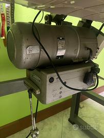 Macchia da cucire industriale Necchi