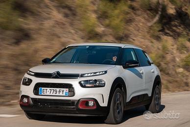 Ricambi citroen c4 cactus 2018