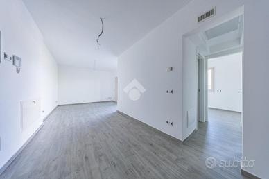 3 LOCALI A GUIDONIA MONTECELIO