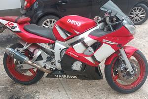 yamaha R6 2001
