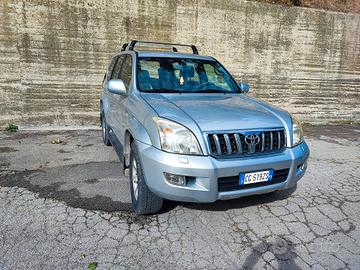 TOYOTA Land Cruiser 3.0 D-4D 16V cat 5 porte wagon