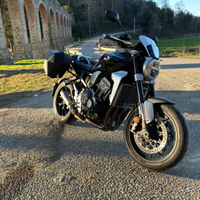Honda CB1000R + 2018