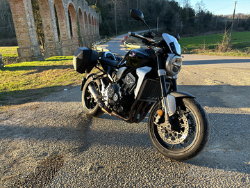 Honda CB1000R + 2018