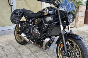 Yamaha xsr 700