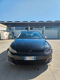 Volkswagen Golf 1.2 tsi NEOPATENTATI 