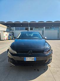 Volkswagen Golf 1.2 tsi NEOPATENTATI 
