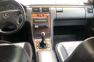 MERCEDES CLSSE E 270 CDI