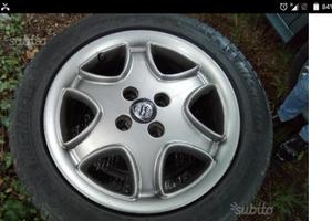 Cerchi in lega 15"originali per lancia Y