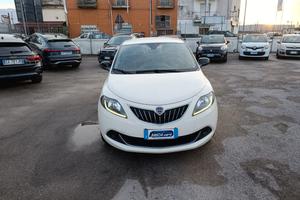 Lancia Ypsilon 1.0 FireFly 5 porte S&S Hybrid Gold