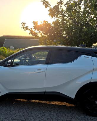 Toyota C-HR 1.8 Hybrid Lounge (IN GARANZIA)