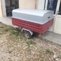 Carrello appendice in buone condizioni