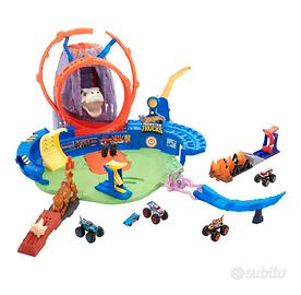 Hot wheels pista monster truck arena vulcano