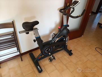 Cyclette bcube sp501