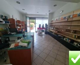 Locale Ristrutturato + Posto Auto Catona 42 Mq