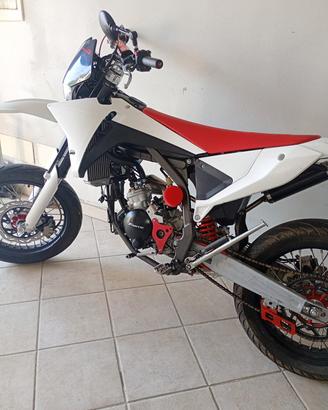 Fantic (70)