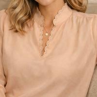 Camicia  ricamata vintage stile coquette