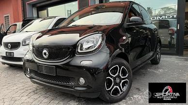 smart forfour RATA MENSILE 167,00 EURO 70 1.0...