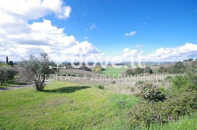 Terreno di 126000 m² a Castelnuovo Berardenga