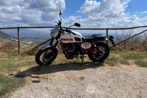 Moto Guzzi V 7 II STORNELLO