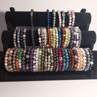 Bracciali con pietre naturali