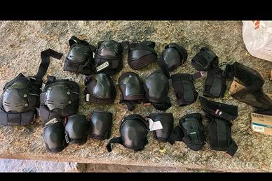 Protezioni complete per rollerblade/skateboard