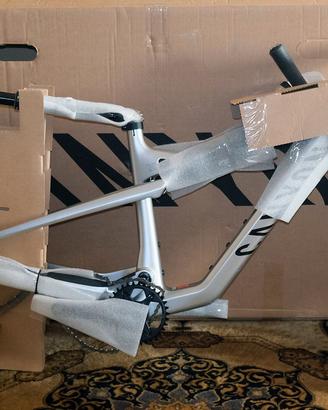 MTB Canyon Lux Trail CF8 2025 XS NUOVA (no ruote)