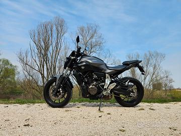 Yamaha MT-07